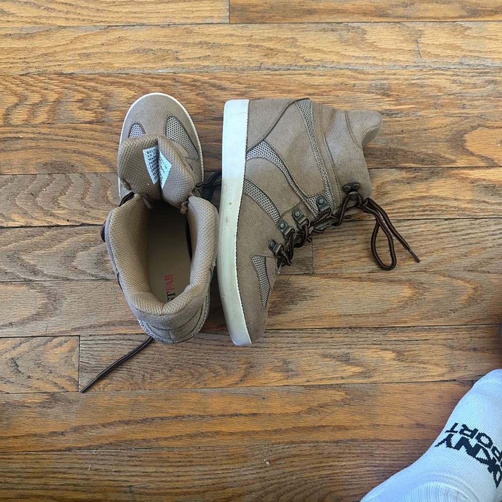 JustFab Brown High-Top Athletic Shoes